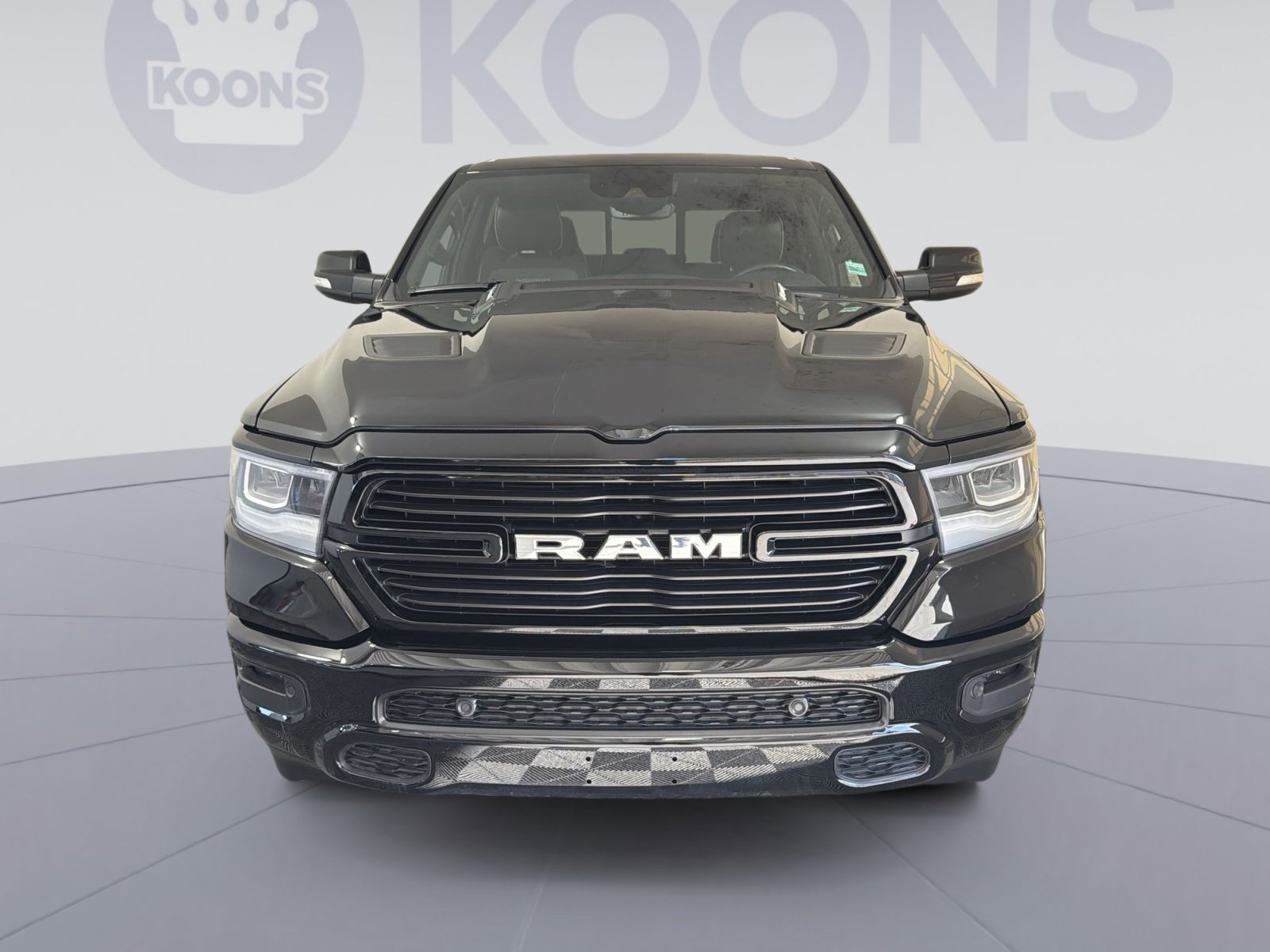 Used 2022 RAM 1500 Laramie w/ Sport Appearance Package image 11
