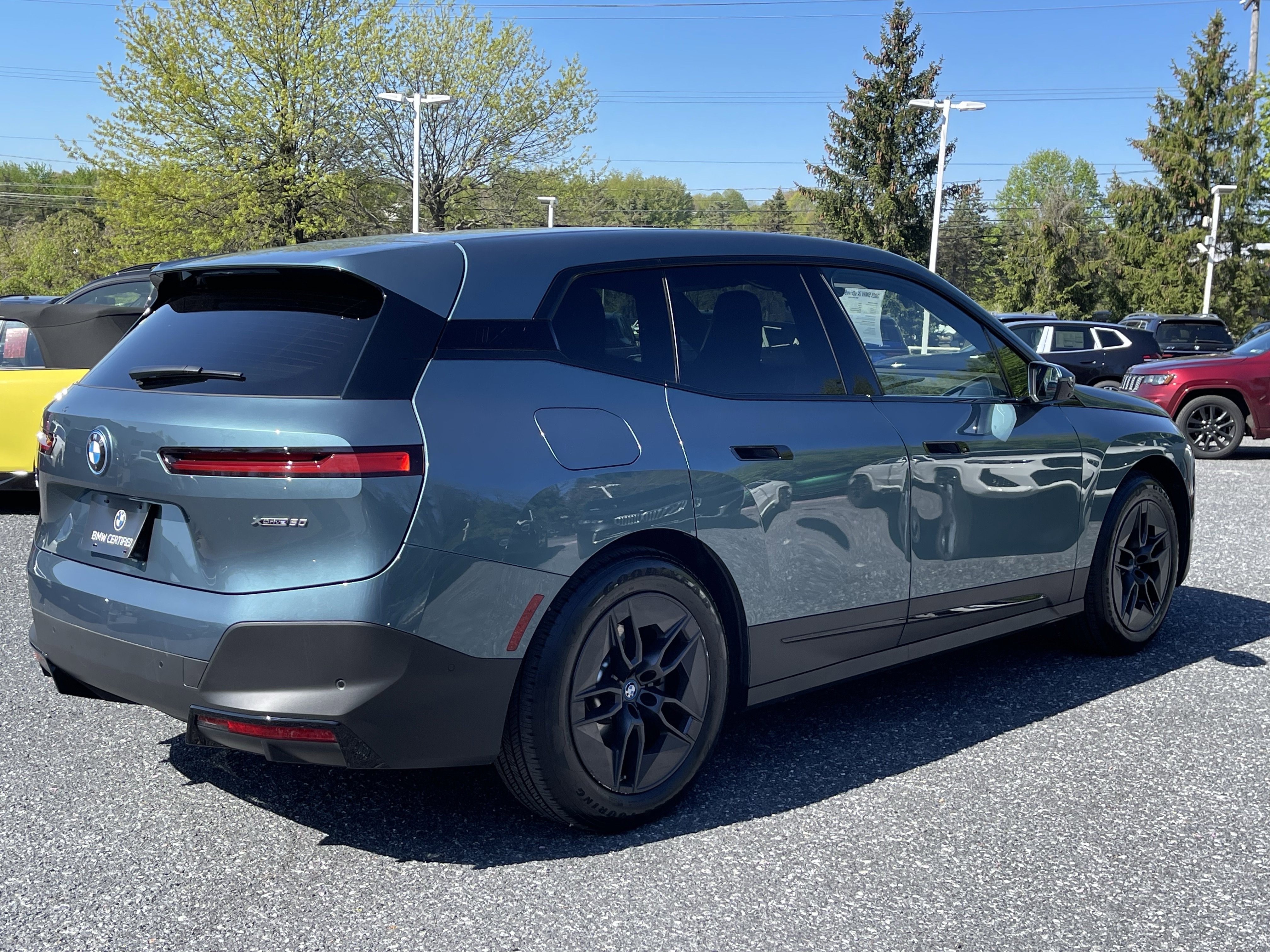 Certified 2025 BMW iX xDrive50 w/ Convenience Package image 4