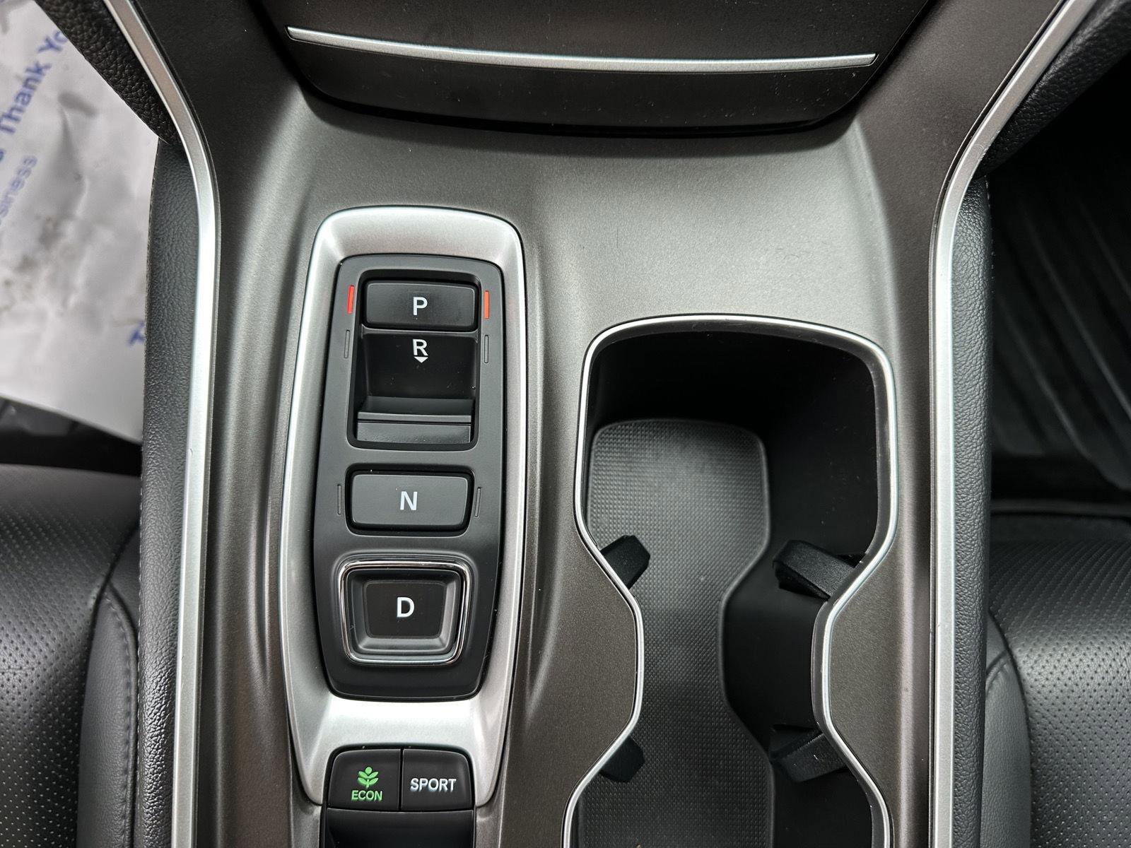 Used 2022 Honda Accord Touring image 32