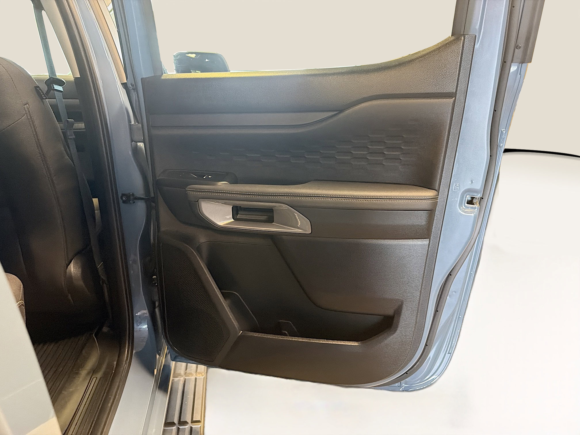 Used 2024 Ford Ranger XLT w/ FX4 Off-Road Package image 30