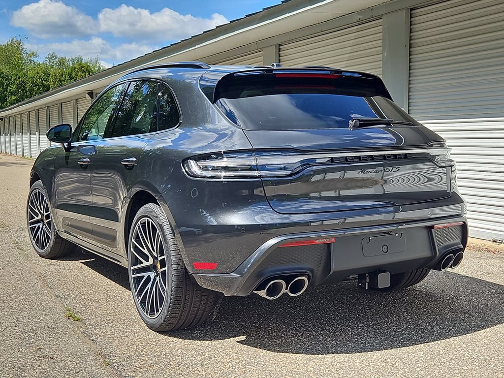 New 2026 Porsche Macan GTS AWD/4WD image 3