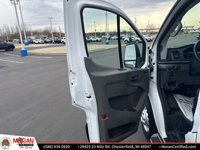 Used 2023 Ford Transit 250 Low Roof AWD w/ Exterior Upgrade Package image 9