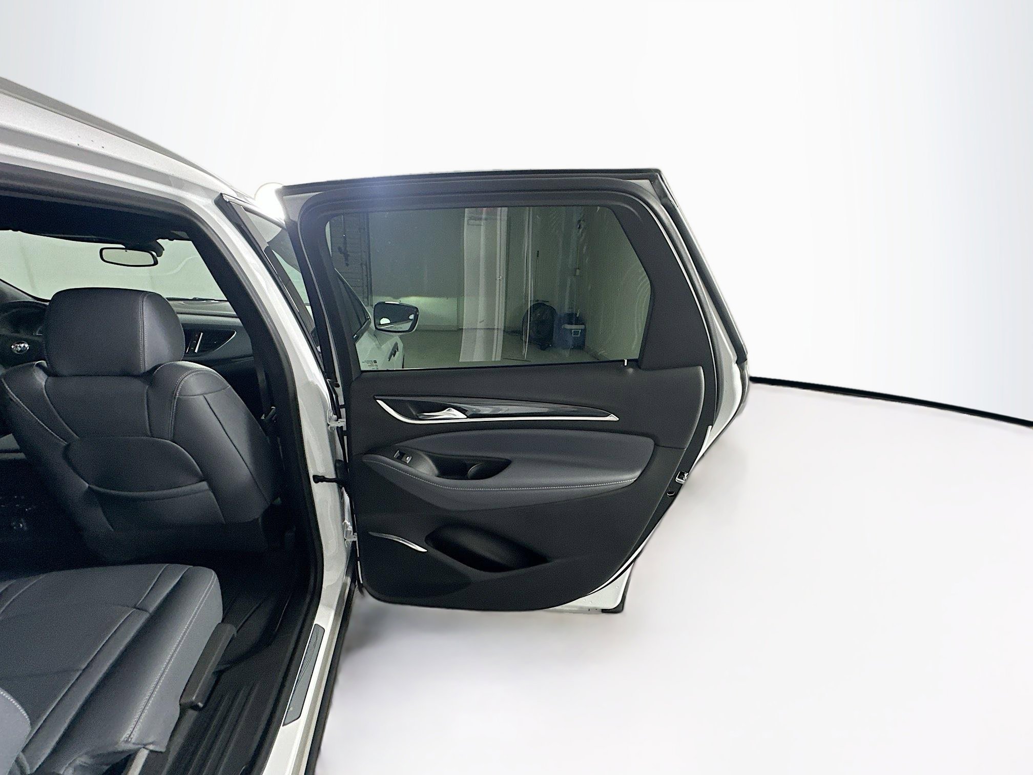 Used 2024 Buick Enclave Essence w/ LPO, Floor Liner Package image 32