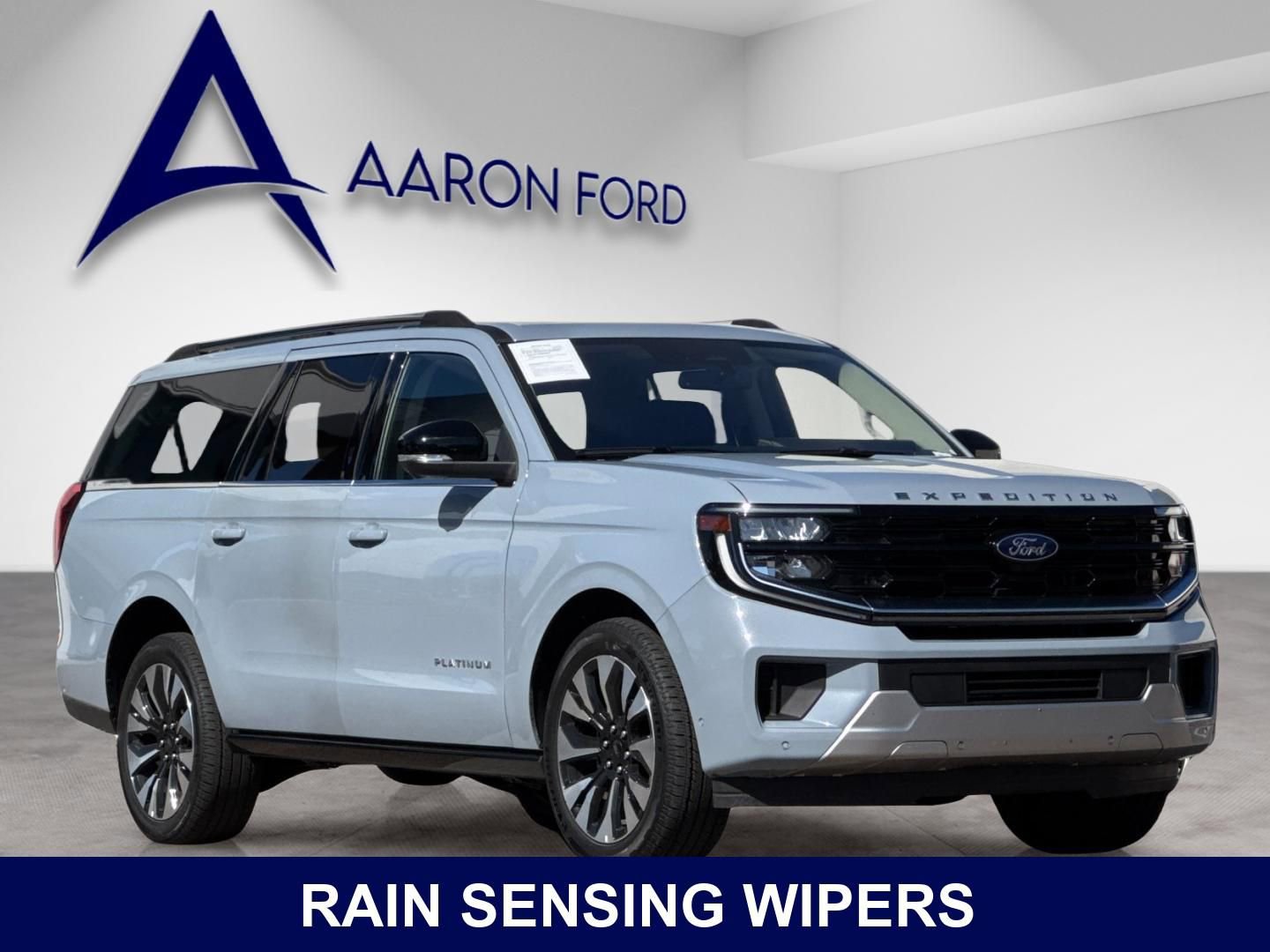 Used 2025 Ford Expedition Max Platinum w/ Driver's Package AWD/4WD image 8