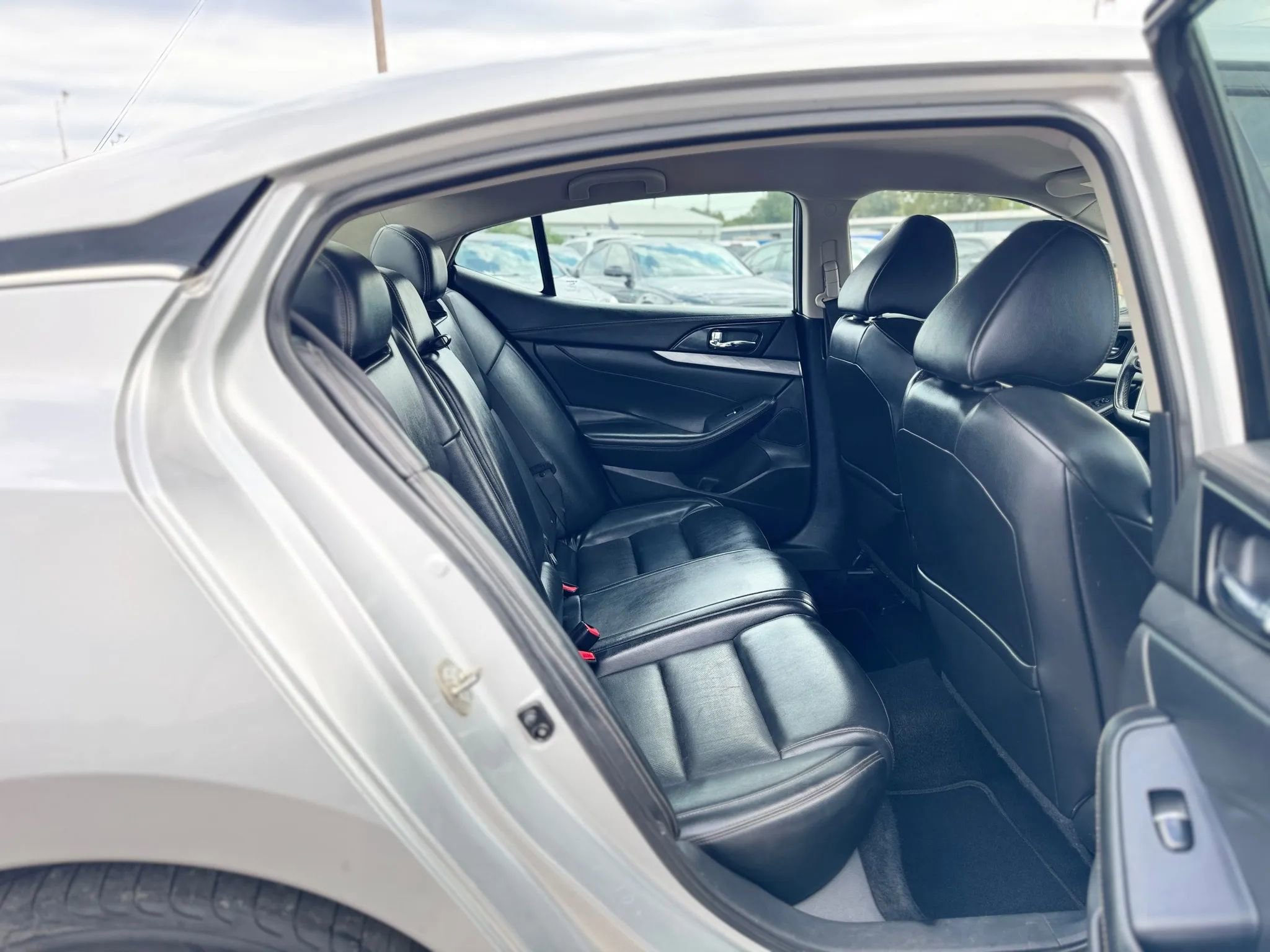 Used 2018 Nissan Maxima 3.5 SV image 27