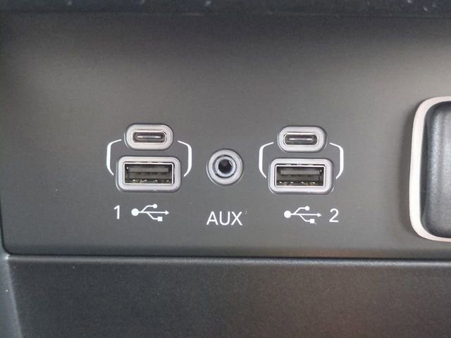 New 2025 Jeep Grand Cherokee Limited w/ Trailer Tow Package image 22