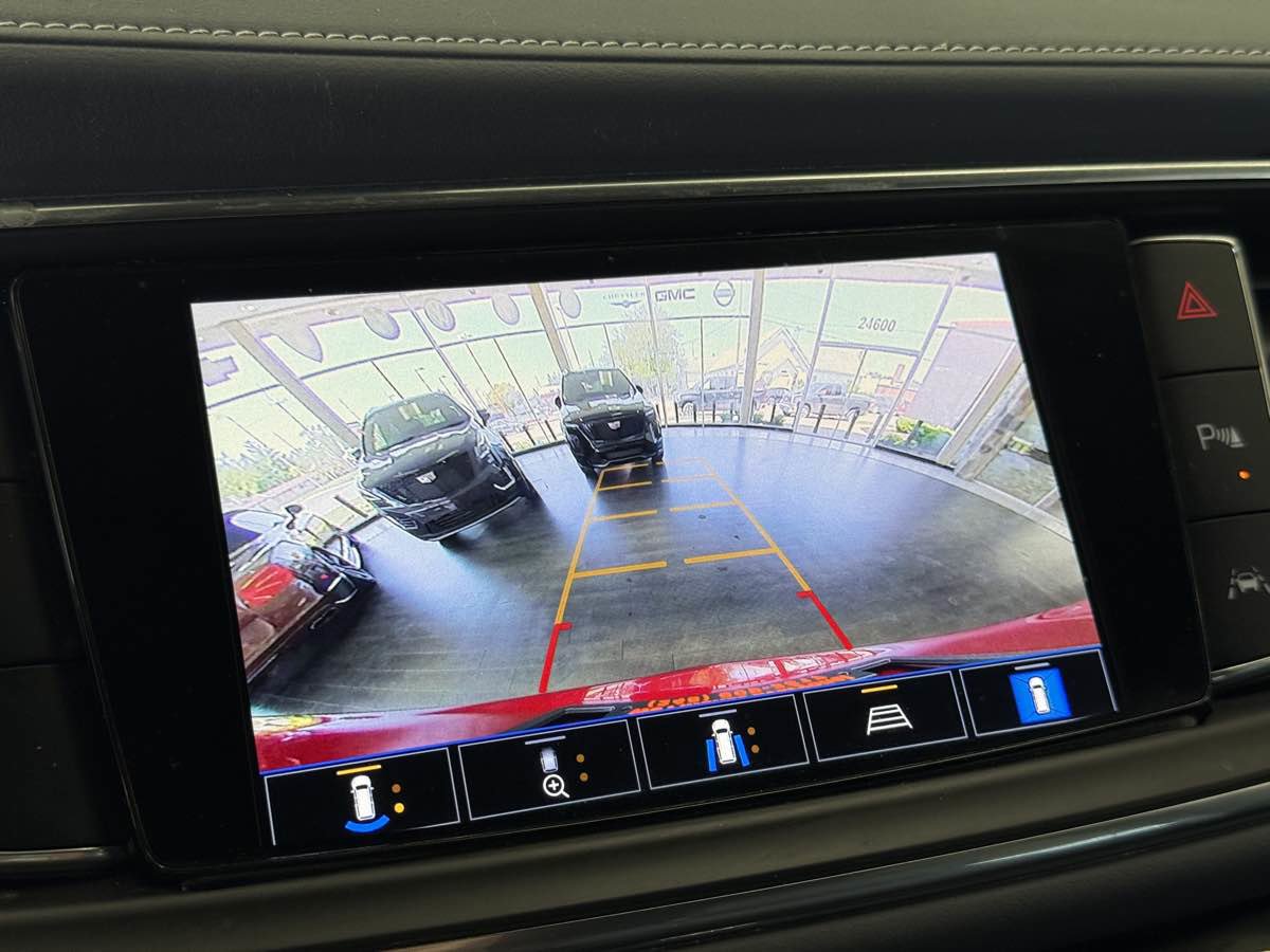 Used 2024 Buick Enclave Premium image 75