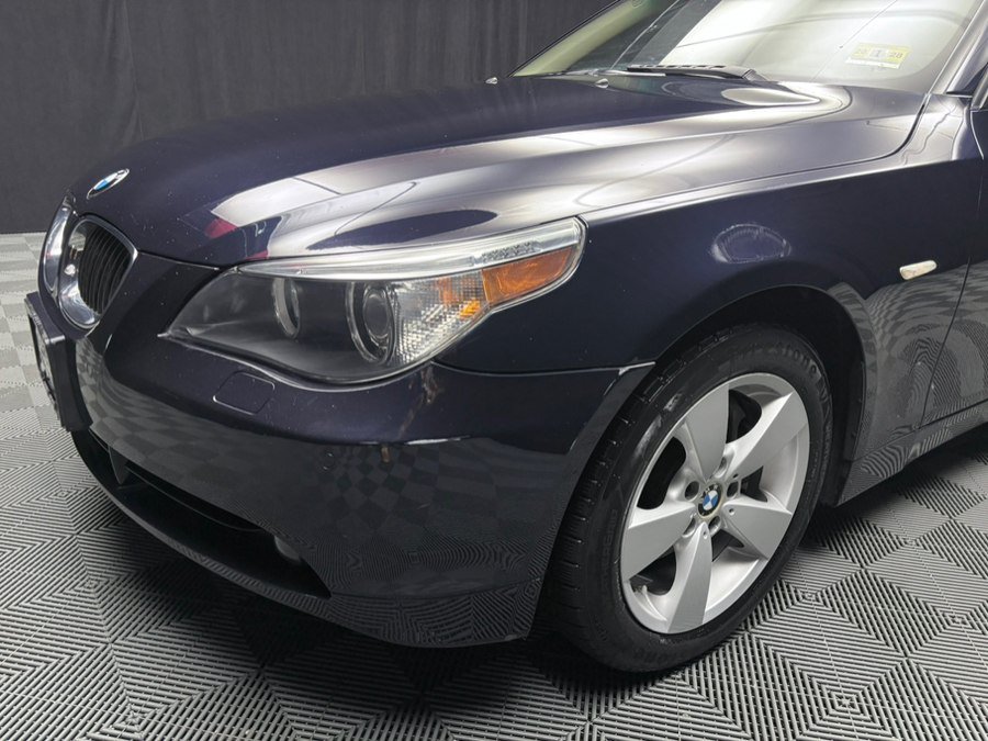 Used 2007 BMW 530xi Sedan AWD/4WD image 10