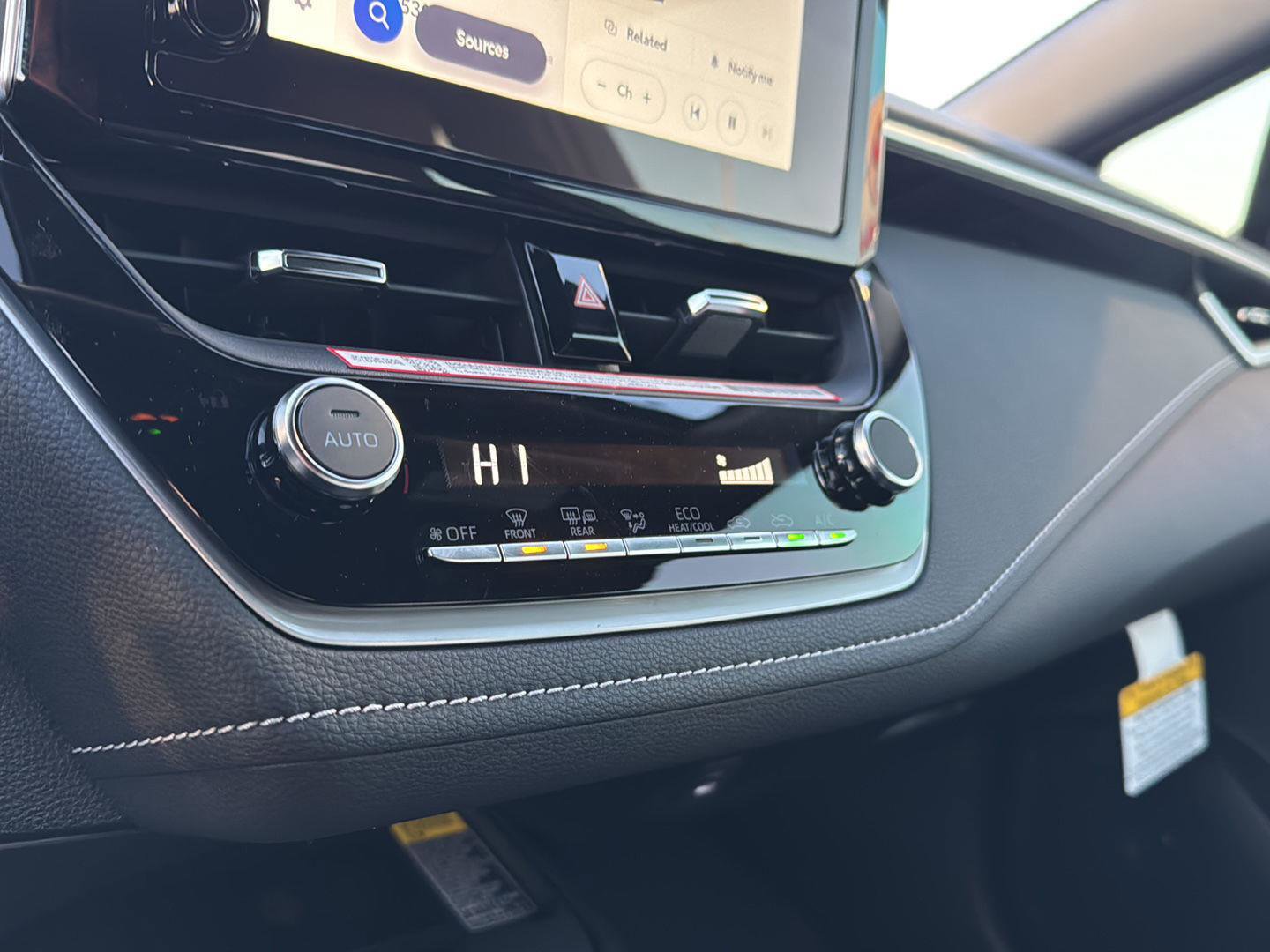 New 2026 Toyota Corolla SE image 22