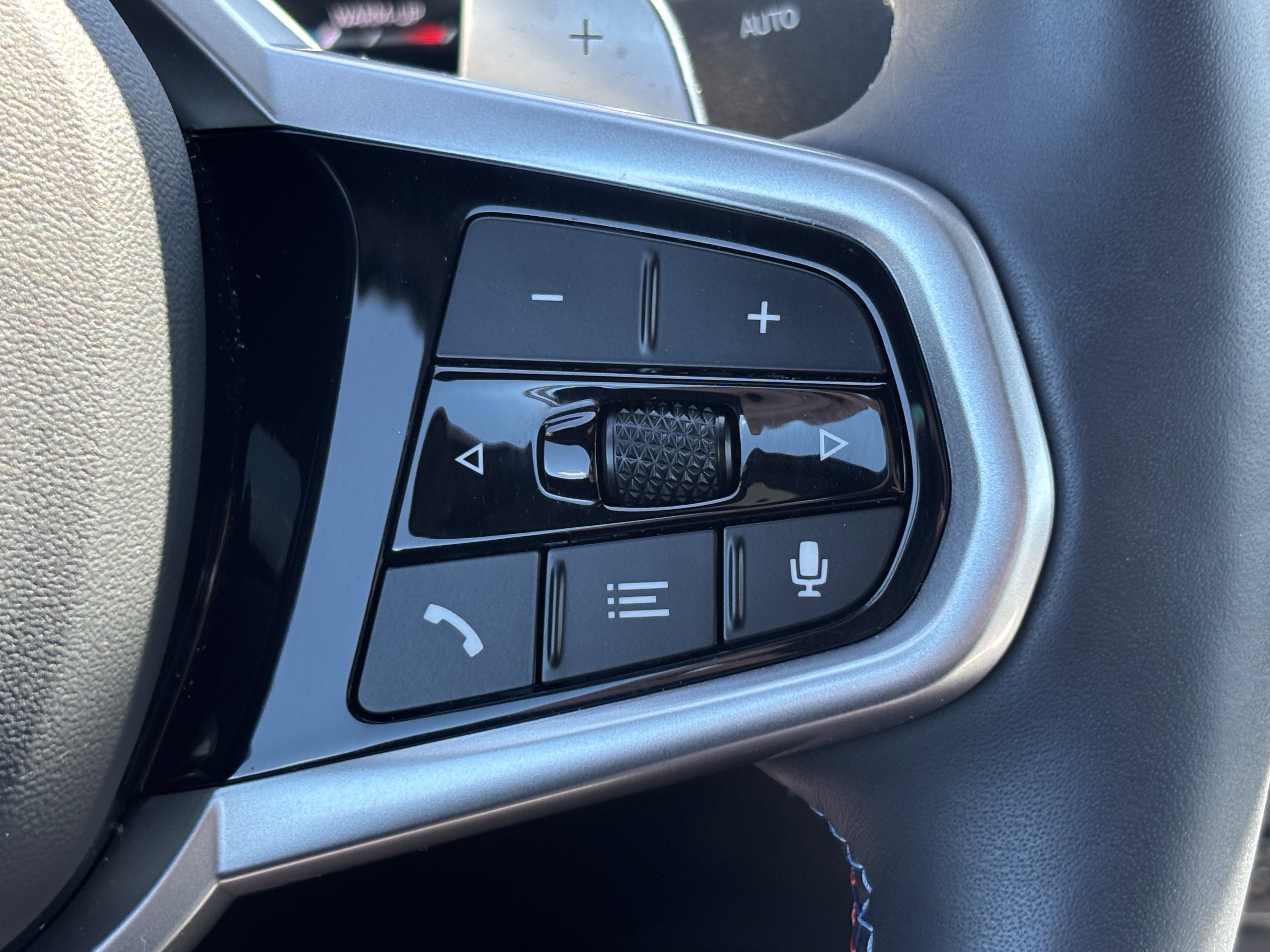 Certified 2025 BMW M440i Coupe image 20