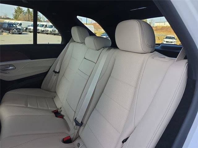 Certified 2025 Mercedes-Benz GLE 450 4MATIC image 17