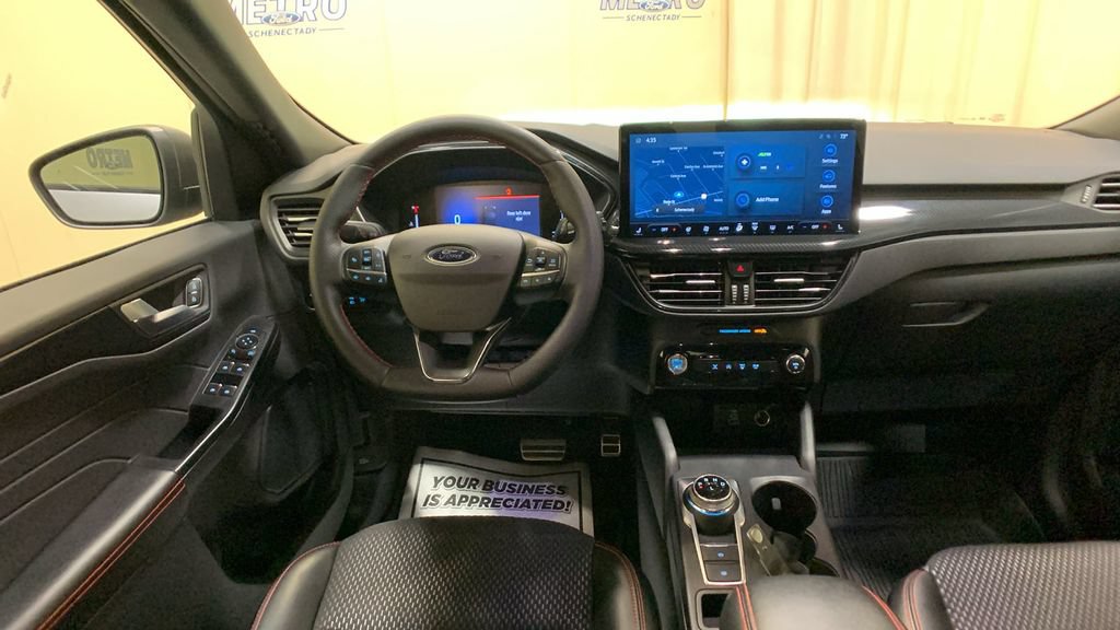 Used 2024 Ford Escape ST-Line w/ Tech Pack #1 AWD/4WD image 23