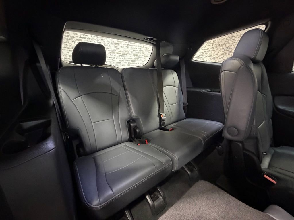 Used 2024 Buick Enclave Premium image 11