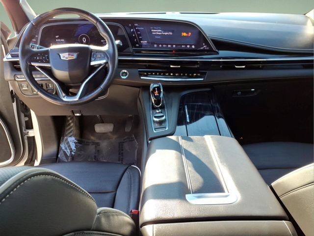 Used 2023 Cadillac Escalade Sport w/ LPO, ONYX Package AWD/4WD image 14