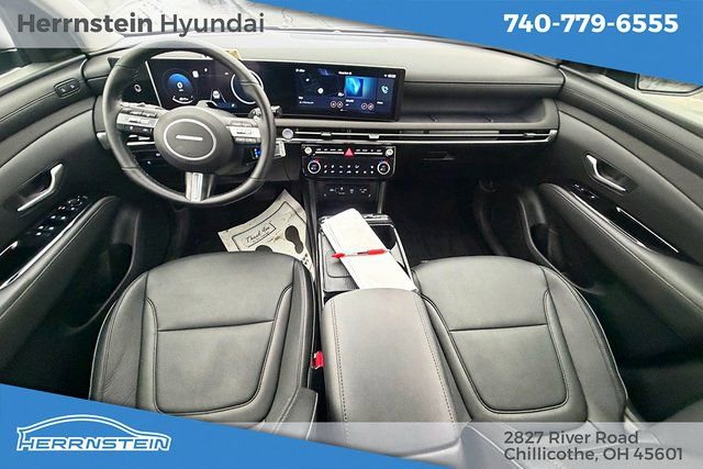 Used 2025 Hyundai Tucson Limited image 12