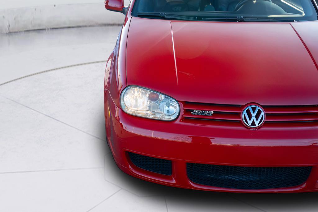 Used 2004 Volkswagen R32 image 14