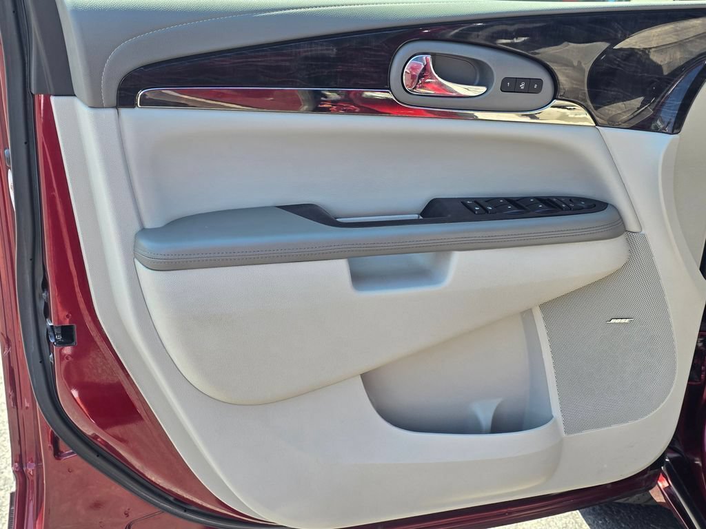 Used 2017 Buick Enclave Premium w/ Experience Buick Package FWD image 20