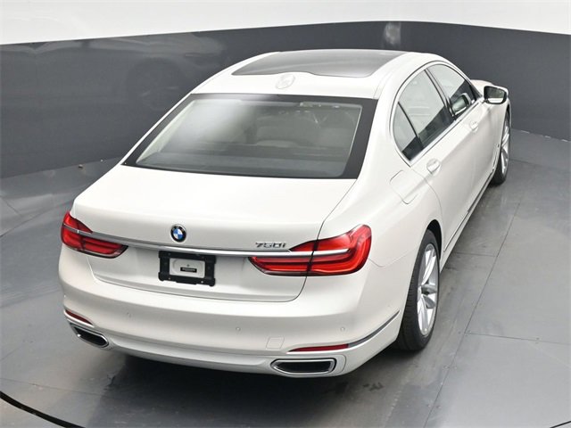 Used 2017 BMW 750i image 46