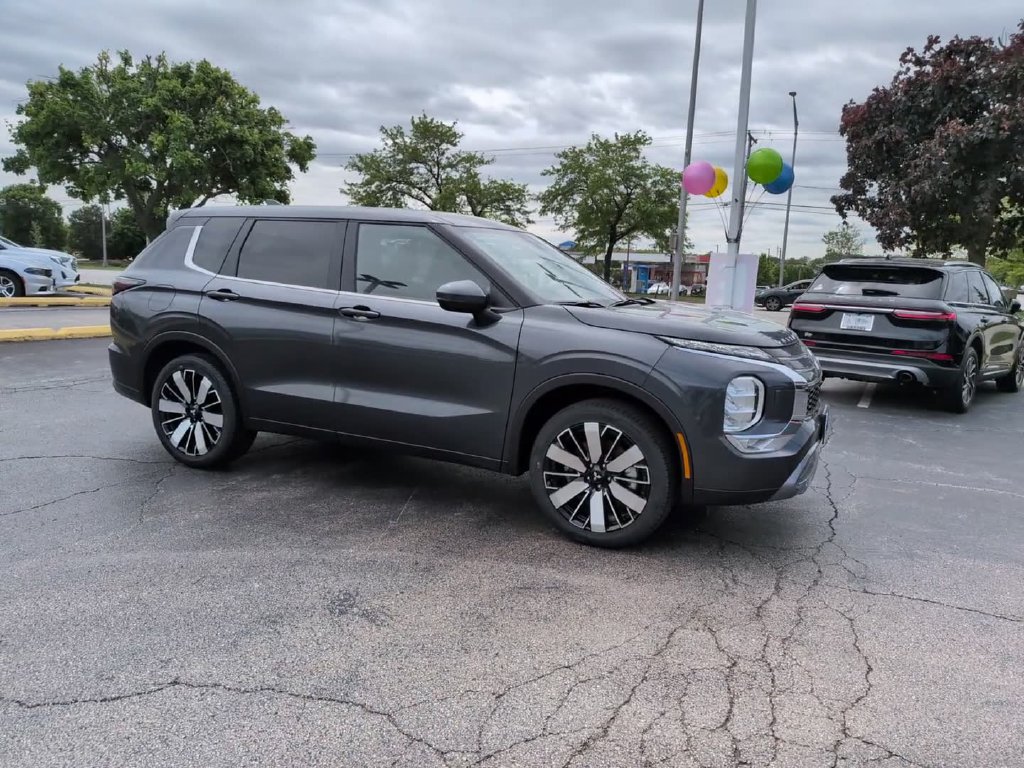 New 2026 Mitsubishi Outlander SE AWD/4WD image 6