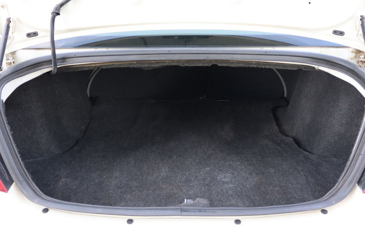 Used 2008 Chrysler Sebring LX FWD image 14