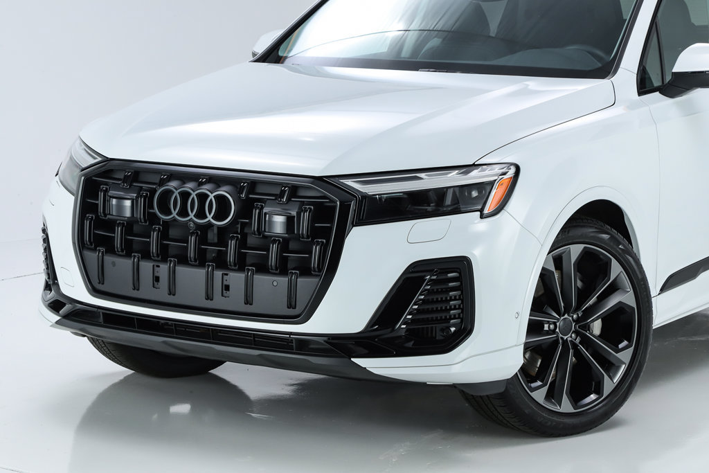Used 2026 Audi Q7 3.0T Premium Plus w/ Premium Plus Package AWD/4WD image 2