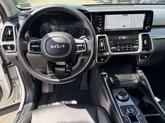 Used 2023 Kia Sorento EX AWD/4WD image 17