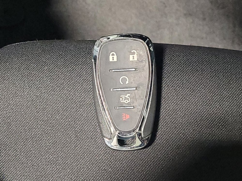 Used 2025 Chevrolet Malibu LT image 32