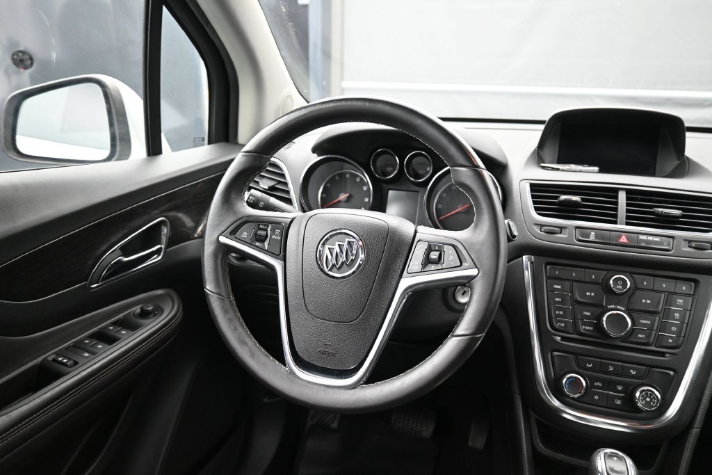 Used 2015 Buick Encore FWD image 27