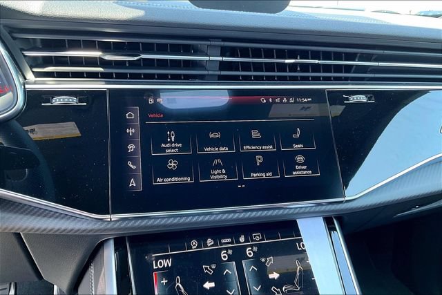 New 2026 Audi SQ8 Premium Plus AWD/4WD image 24