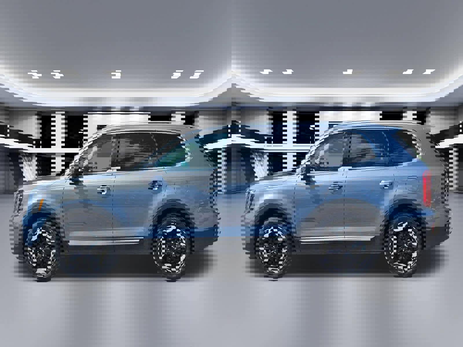 Used 2025 Kia Telluride S image 3