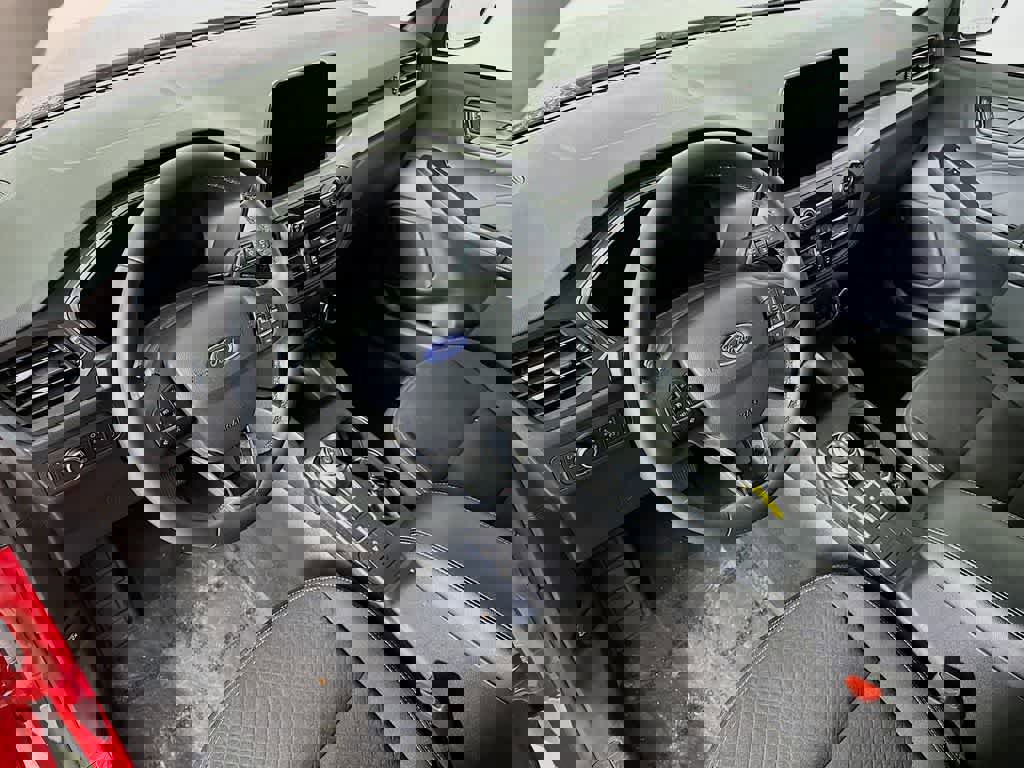 Certified 2024 Ford Escape Active image 2