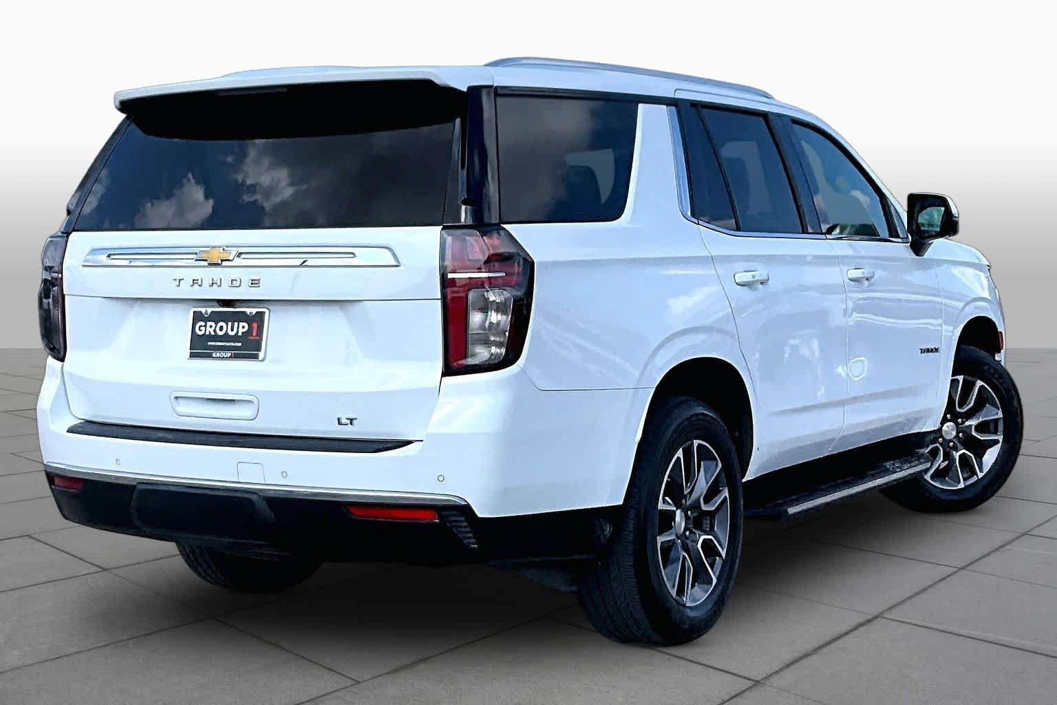 Used 2022 Chevrolet Tahoe LT w/ Luxury Package RWD image 13