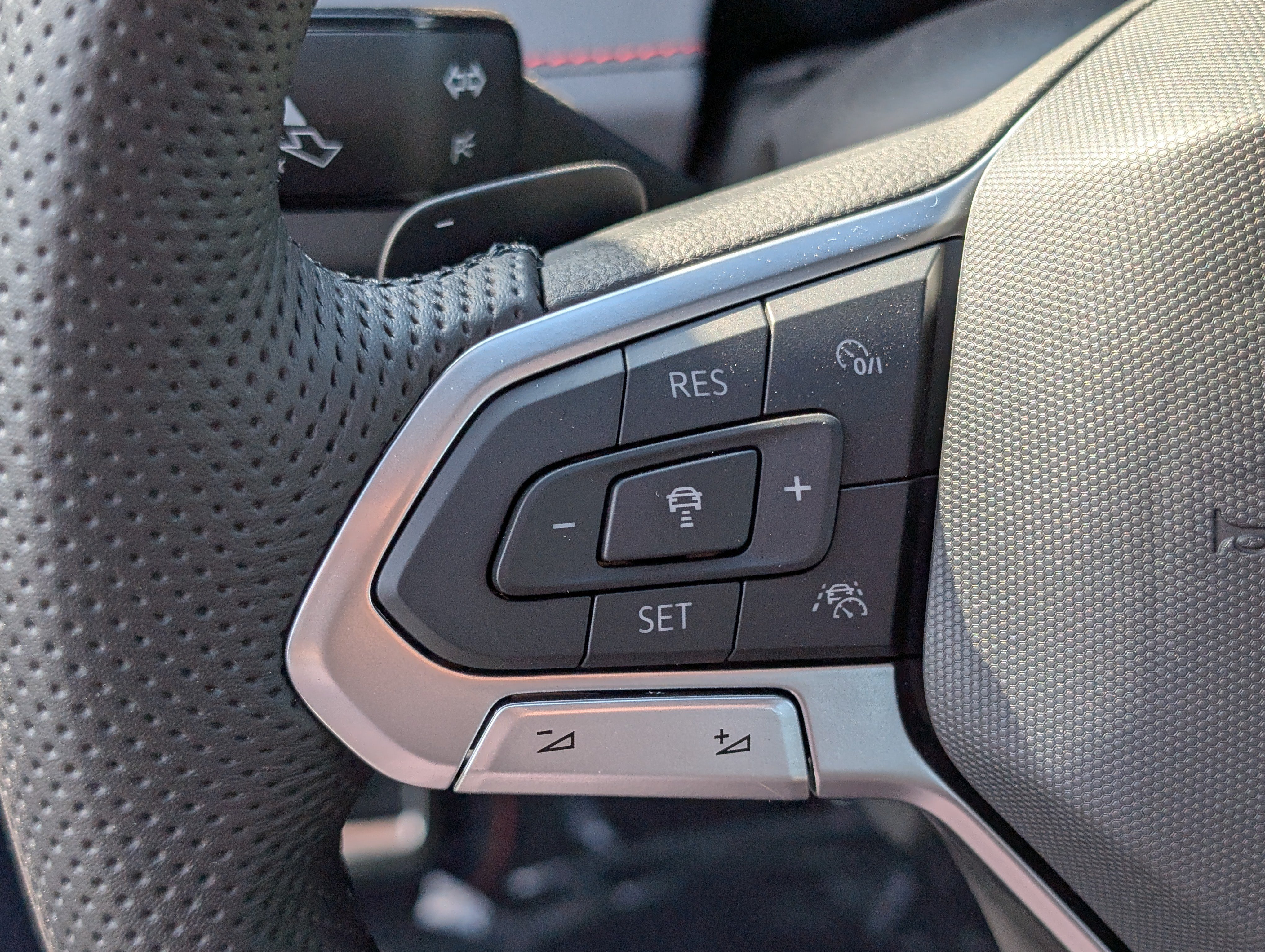 New 2026 Volkswagen Jetta GLI Autobahn FWD image 17