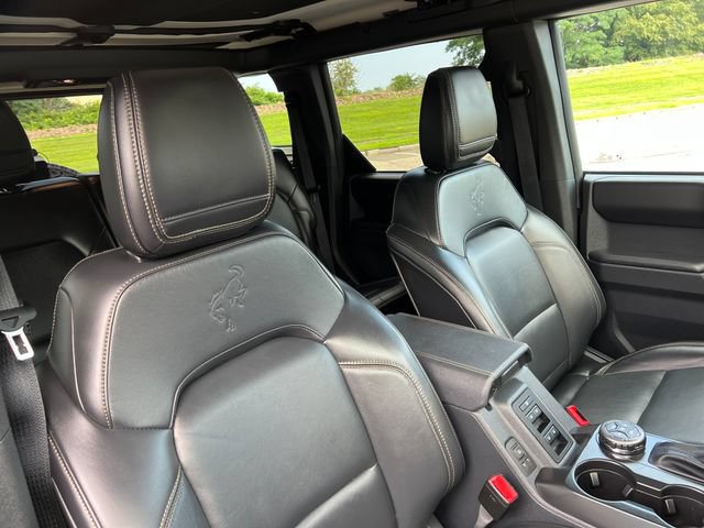 Used 2025 Ford Bronco Badlands AWD/4WD image 37