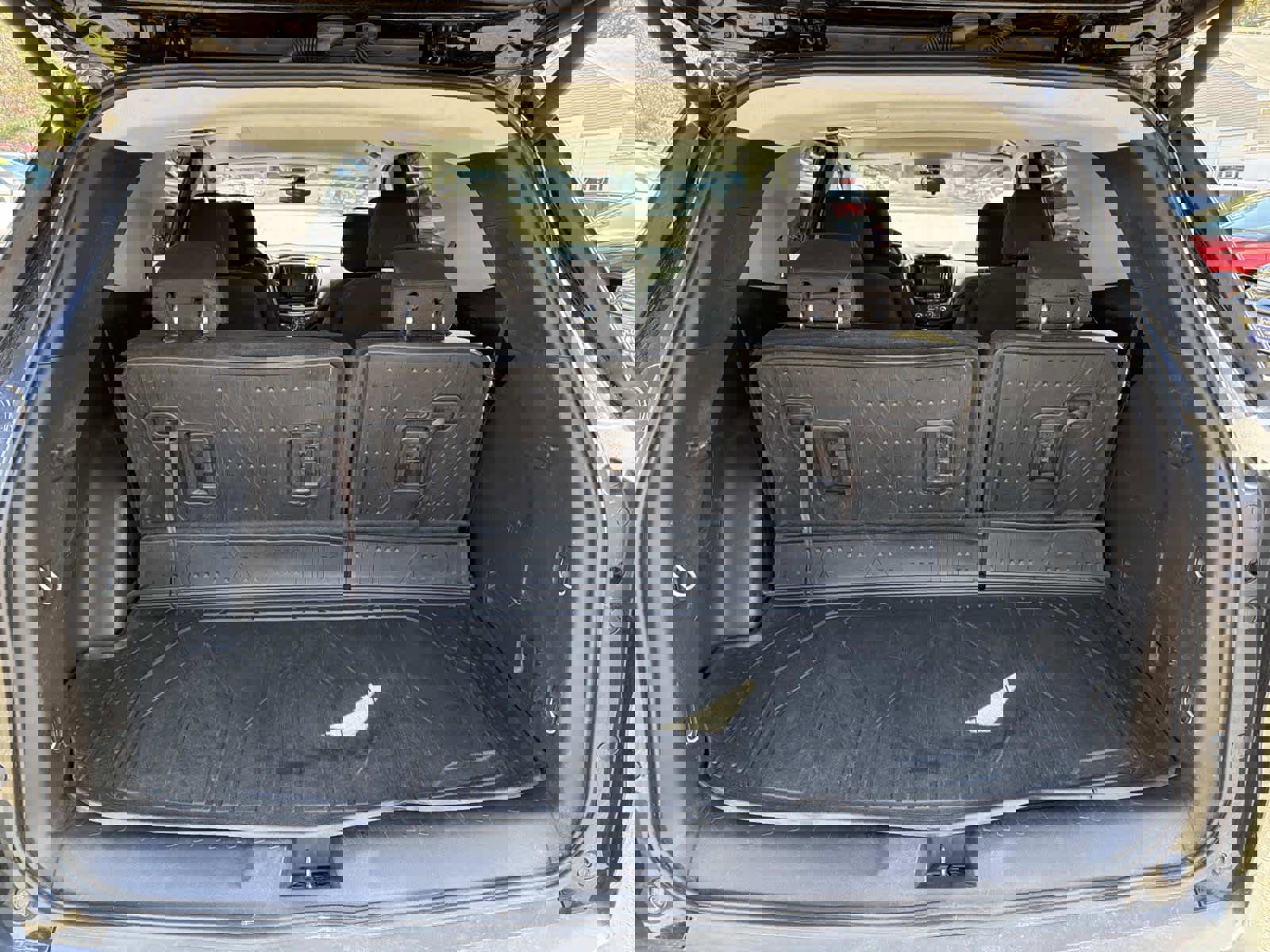 Used 2019 Chevrolet Traverse LT image 6