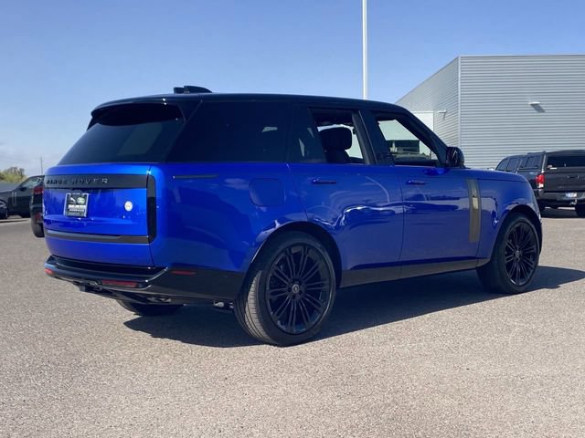 New 2025 Land Rover Range Rover SV AWD/4WD image 17