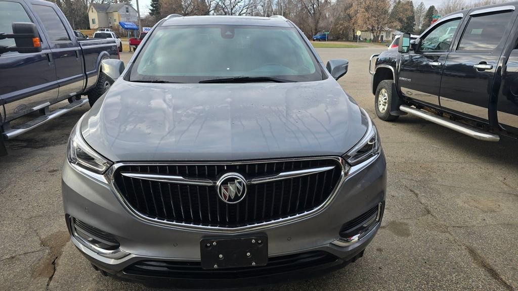 Used 2020 Buick Enclave Premium w/ Sun and Sites Package image 2