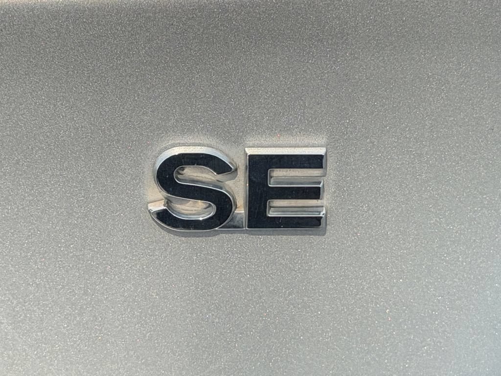 Used 2021 Mitsubishi Outlander Sport SE FWD image 32