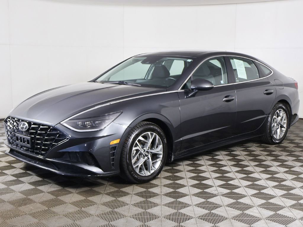Used 2023 Hyundai Sonata SEL w/ Convenience Package FWD image 9