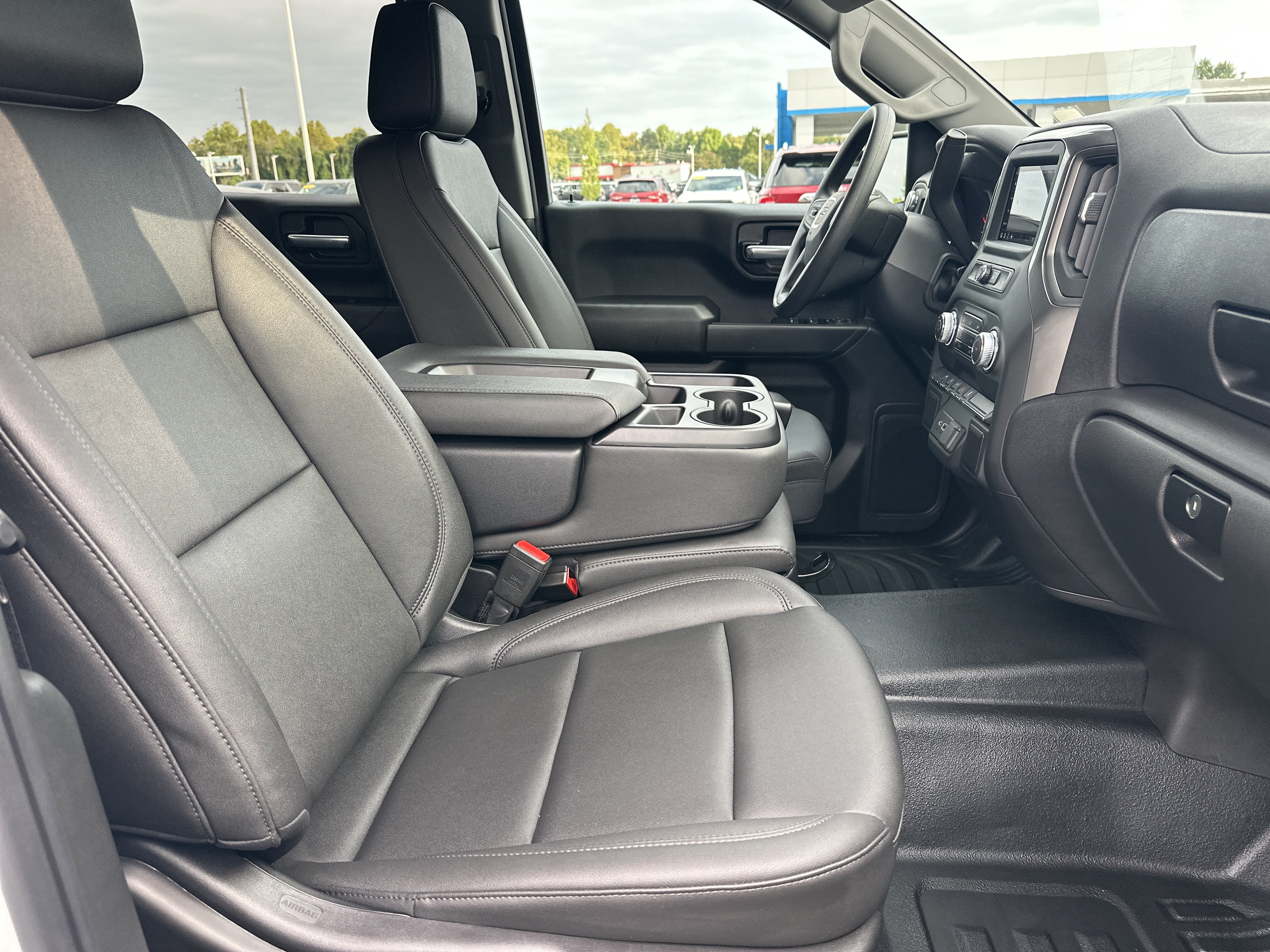 Used 2026 GMC Sierra 1500 Pro w/ Pro Value Package AWD/4WD image 14