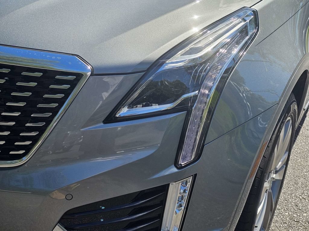 Certified 2024 Cadillac XT5 Premium Luxury FWD image 10