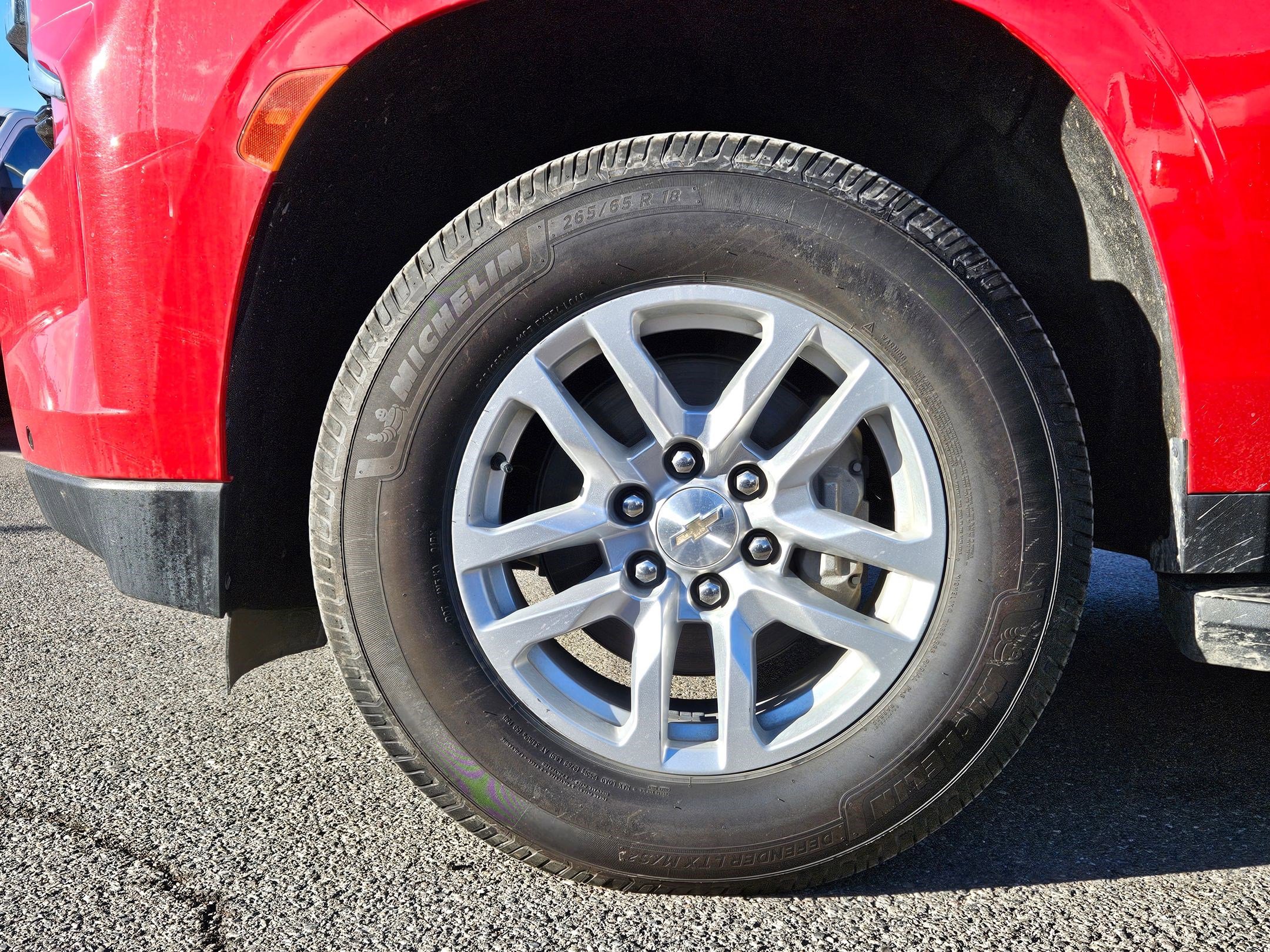 Used 2023 Chevrolet Tahoe LS w/ Driver Alert Package AWD/4WD image 11