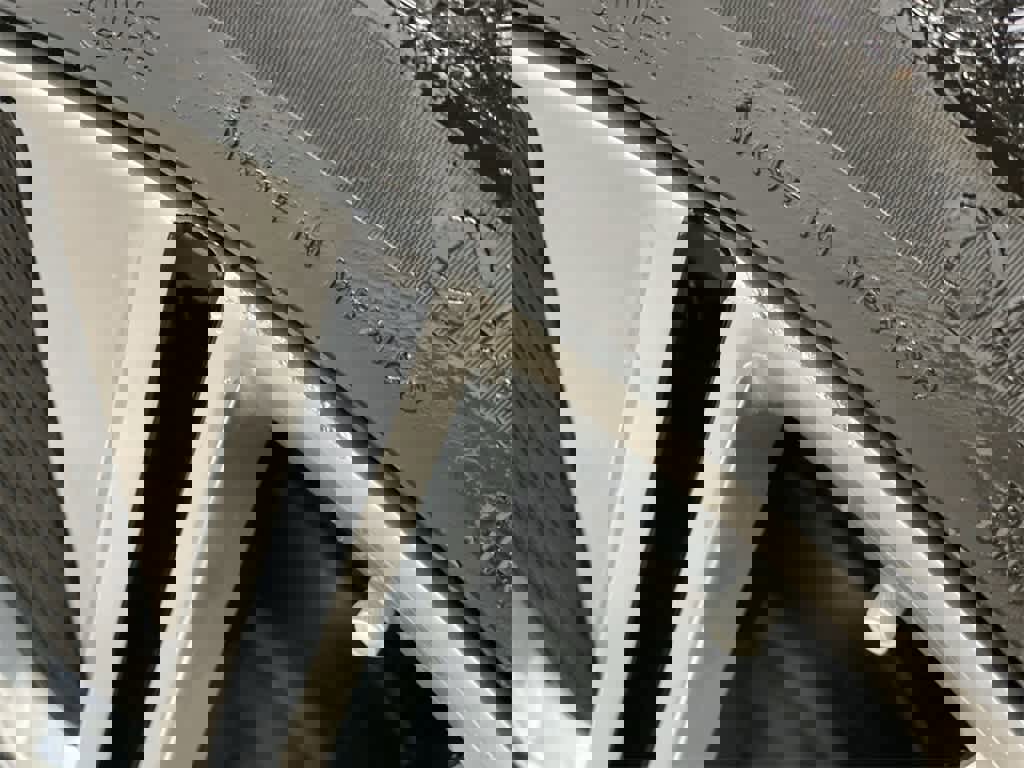 Certified 2025 Cadillac Lyriq Luxury image 30