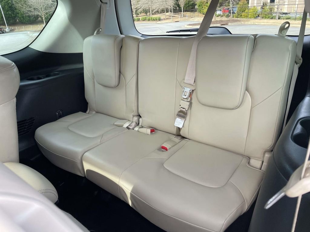 Used 2023 Nissan Armada SL w/ Captain's Chairs Package image 11