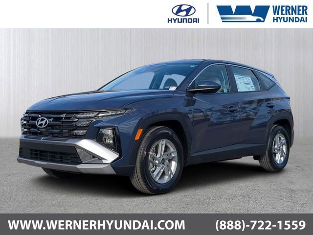 New 2025 Hyundai Tucson SE image 1