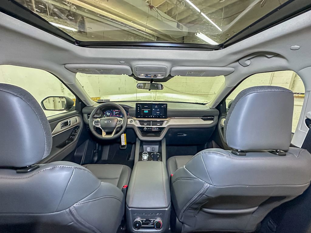 New 2026 Ford Explorer Active w/ Active Comfort Package image 26