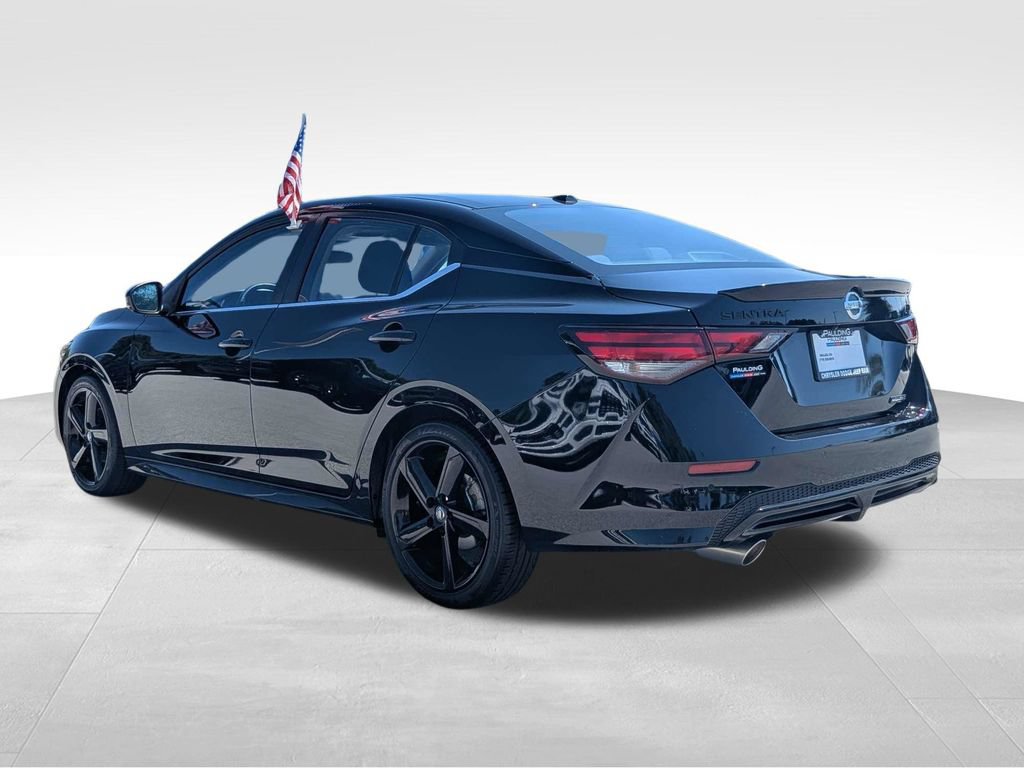Used 2022 Nissan Sentra SR w/ Midnight Edition FWD image 6