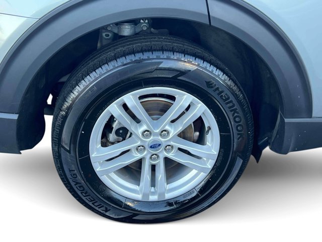 Used 2024 Ford Explorer XLT w/ Class IV Trailer Tow Package AWD/4WD image 12