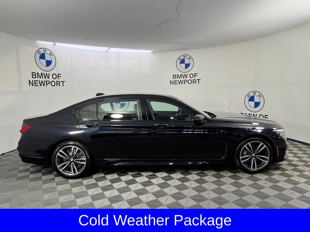 Used 2020 BMW 750i xDrive w/ Autobahn Package AWD/4WD image 11