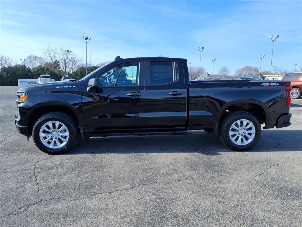 New 2026 Chevrolet Silverado 1500 Custom image 6